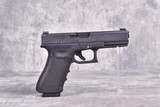 GLOCK 22 G22 Gen 3 Night w/ Sights - 3 of 4