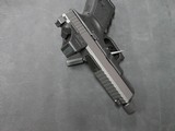 GLOCK 19Gen 3 9MM LUGER (9X19 PARA) - 3 of 4