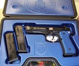 BERETTA M9 AMERICA‚‚S DEFENDER COMMEMORATIVE 9MM LUGER (9X19 PARA - 1 of 1