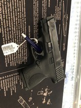 SMITH & WESSON M&P 40C - 1 of 7