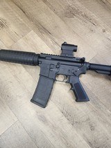 BUSHMASTER XM15-E2S w/ red dot 5.56X45MM NATO - 3 of 7