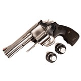SMITH & WESSON MODEL 686 - 3 of 4