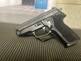 SIG SAUER P 229 STAINLESS - 3 of 6