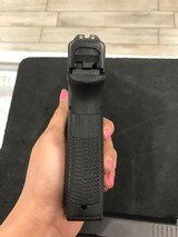 GLOCK 22 .40 CALIBER - 7 of 7