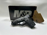 SMITH & WESSON M&P9 2.0 - 1 of 4