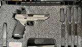 SMITH & WESSON M&P9 M2.0 METAL COMPETITOR 9MM LUGER (9X19 PARA) - 1 of 1