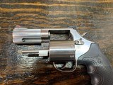 SMITH & WESSON 686 PLUS 3-5-7 MAGNUM SERIES .357 MAG - 1 of 7