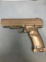 HI-POINT JCP .40SW Full Size - 1 of 6