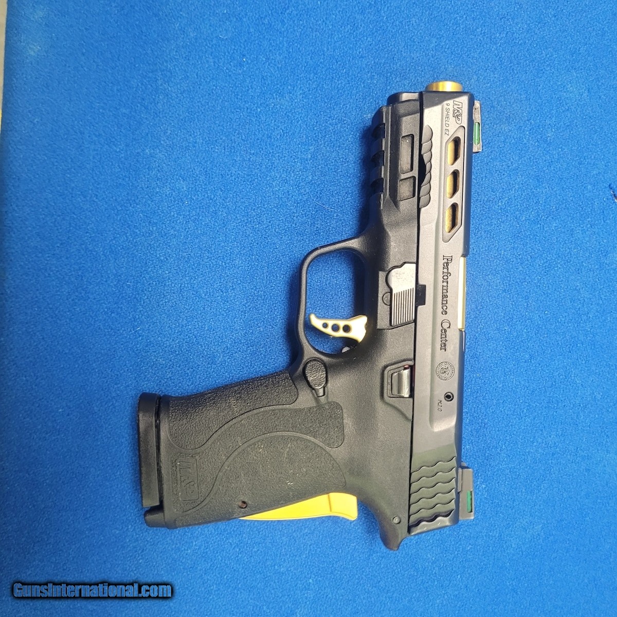 SMITH & WESSON M&P 9 Shield 2.0 Performance Center
