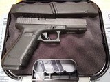 GLOCK glock 17 gen 4 - 1 of 3