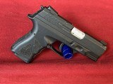 TAURUS Taurus TH40 TH 40c Compact - 1 of 6