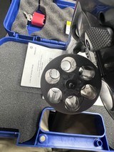SMITH & WESSON 686 - 4 of 6
