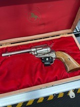 COLT COLT SINGLE ACTION FRONTIER SCOUT .22 LR - 1 of 7