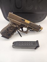 GLOCK G19 GEN3 (TRUMP CUSTOM) 9MM LUGER (9X19 PARA) - 2 of 3