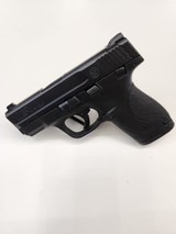 SMITH & WESSON m&p shield 40 .40 S&W - 1 of 4
