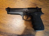 BERETTA 92FS - 2 of 4