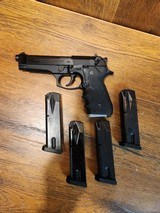 BERETTA 92FS - 1 of 4