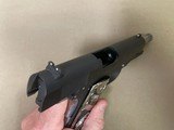 COLT 1911 Commander - 4 of 7