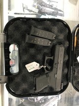 GLOCK 26Gen 4 9MM LUGER (9X19 PARA) - 1 of 7