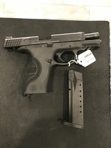 SMITH & WESSON M&P 40 PRO SERIES .40 S&W - 2 of 6