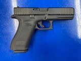 GLOCK 22 GEN5 .40 S&W - 2 of 2