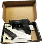 SMITH & WESSON M&P40 .40 S&W - 1 of 1
