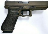 GLOCK G17 GEN 4 9MM LUGER (9X19 PARA) - 1 of 4
