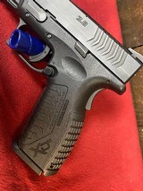 SPRINGFIELD ARMORY Full-Size XDM 40 3.8 XDM-40 - 3 of 7