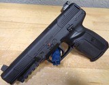 FN Five-seveN - 3 of 7