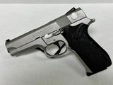 SMITH & WESSON MODEL 5946 w/3 Mags Hard Case - 2 of 5