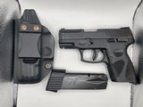 HECKLER & KOCH P30 - 1 of 6