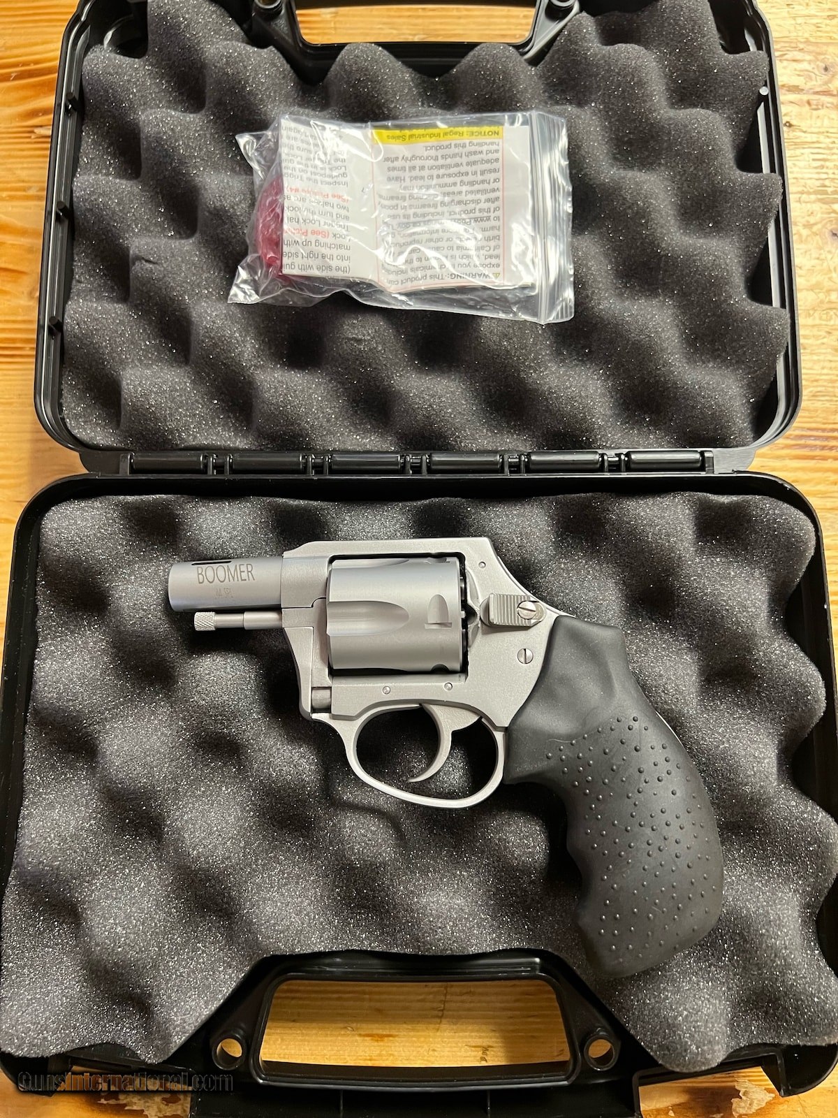 CHARTER ARMS BOOMER .44 S&W SPECIAL