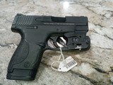 SMITH & WESSON M&P9 Shield 9mm No Safety - 1 of 4