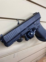 GLOCK G22 Gen 5 - 2 of 6