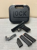 GLOCK 45
Gen 5 9MM LUGER (9X19 PARA) - 1 of 7