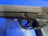 SMITH & WESSON SW40F .40 S&W - 5 of 5