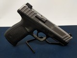 SMITH & WESSON SD40VE .40 S&W - 2 of 2
