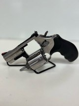 SMITH & WESSON 686 PLUS - 3 of 5