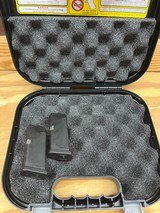 GLOCK G27 GEN 3 .40 S&W - 4 of 4