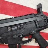 BERETTA ARX 160
.22LR - 4 of 6