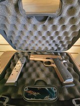SIG SAUER 1911 CARRY FASTBACK EMPEROR SCORPION - 1 of 5