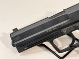 HECKLER & KOCH USP 45 - 2 of 7