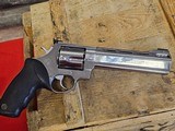 TAURUS 454 CASULL RAGING BULL - 4 of 5