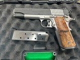 SIG SAUER 1911 STX FULL-SIZE - 1 of 2