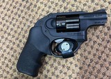 RUGER LCR 38 SPEICAL - 2 of 3