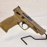 SMITH & WESSON M&P9 2.0 FDE 9MM LUGER (9X19 PARA) - 2 of 4