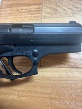 BERETTA MOD 8040 COUGAR G .40 S&W - 5 of 7