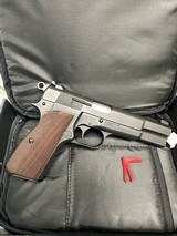 Springfield Armory SA-35 9MM LUGER (9X19 PARA) - 1 of 4