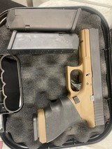 GLOCK 22 GEN4 40 S+W - 2 of 2