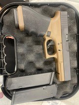 GLOCK 22 GEN4 40 S+W - 1 of 2